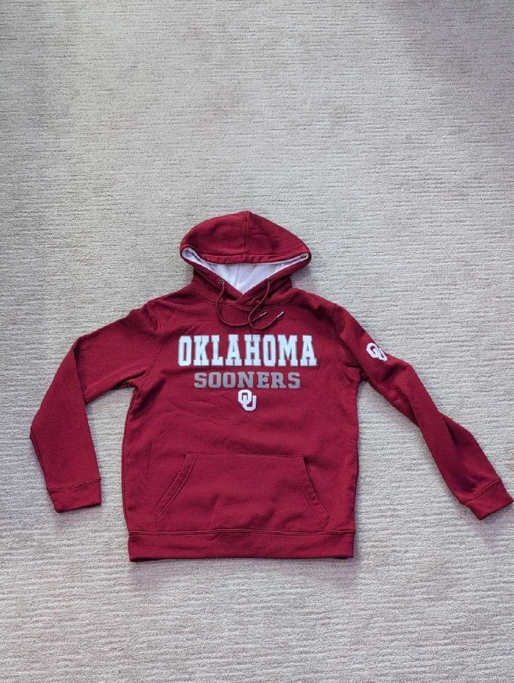 Oklahoma Sooners Colosseum Men's Crimson Hoodie with White Accents